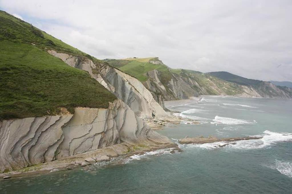 Talai Alde Apartment Zumaia Bagian luar foto