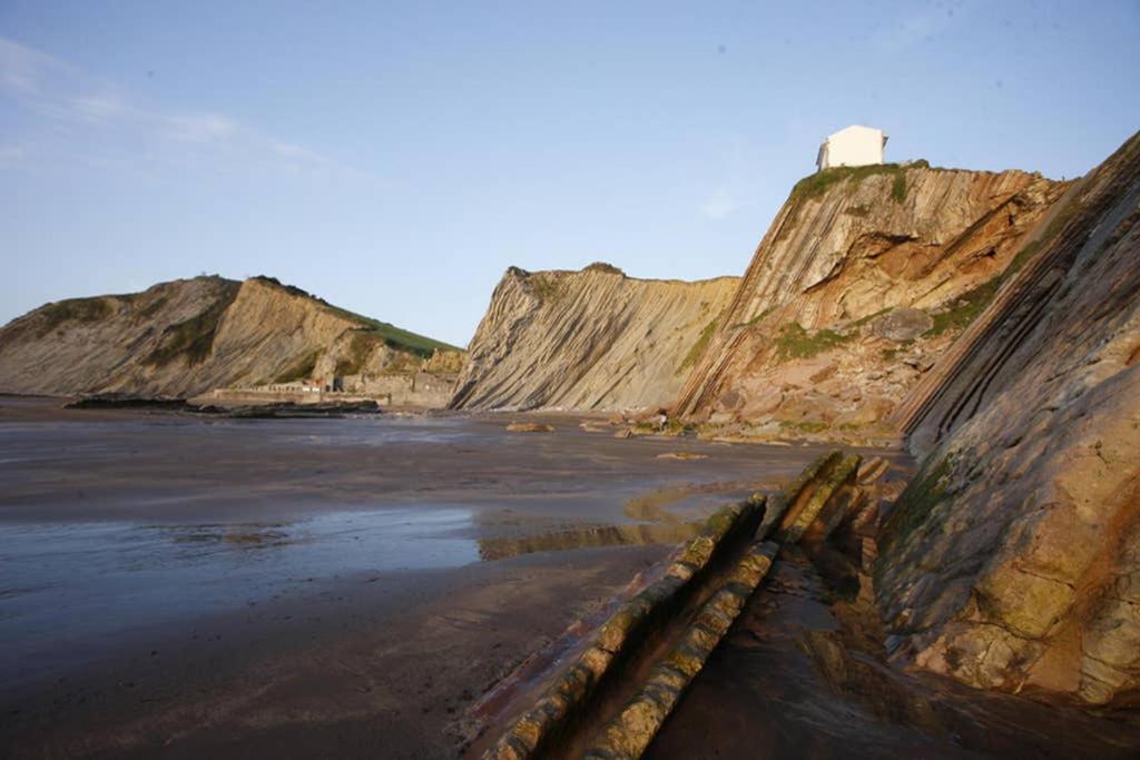 Talai Alde Apartment Zumaia Bagian luar foto